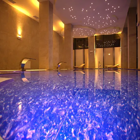 Malak Regency Hotel 5*