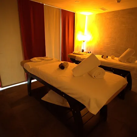 Hotel Malak Regency