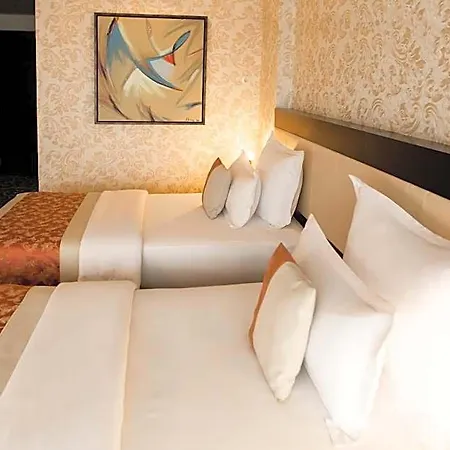 Malak Regency Hotel 5*