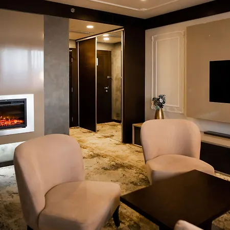 Malak Regency Hotel