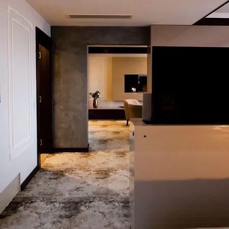 Malak Regency Hotel 5*