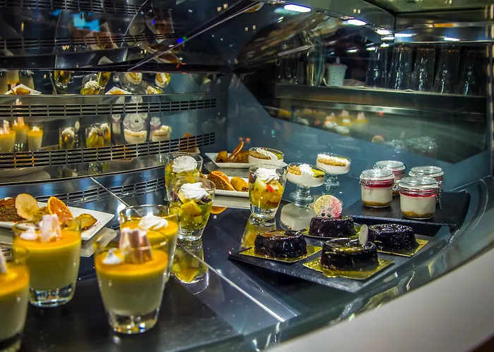 Malak Regency Hotel 5*