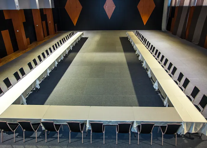 Hotel Malak Regency 5*