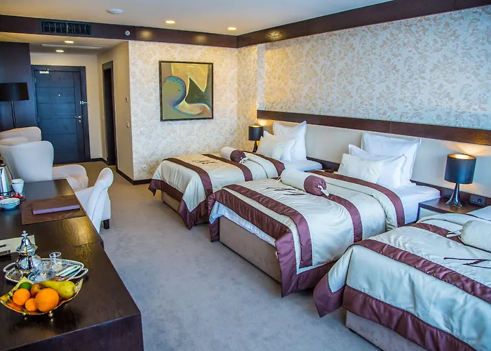 Hotel Malak Regency 5*