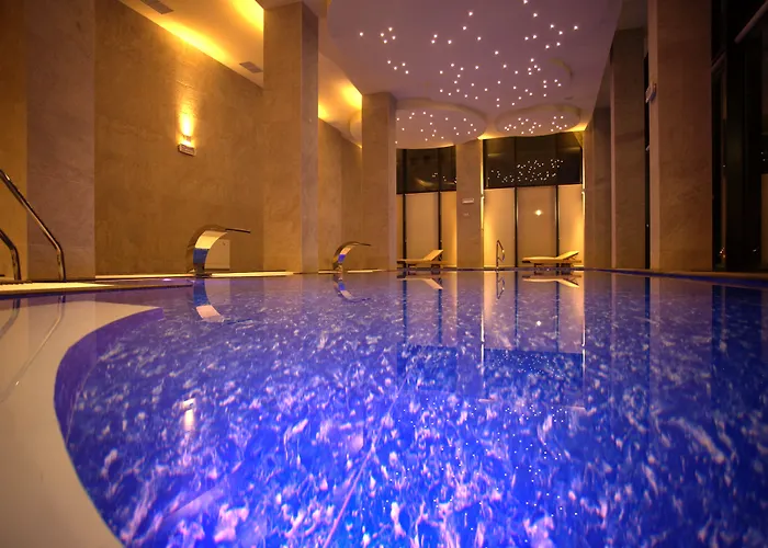 Malak Regency Hotel 5*