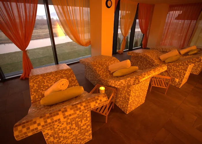 Hotel Malak Regency 5*