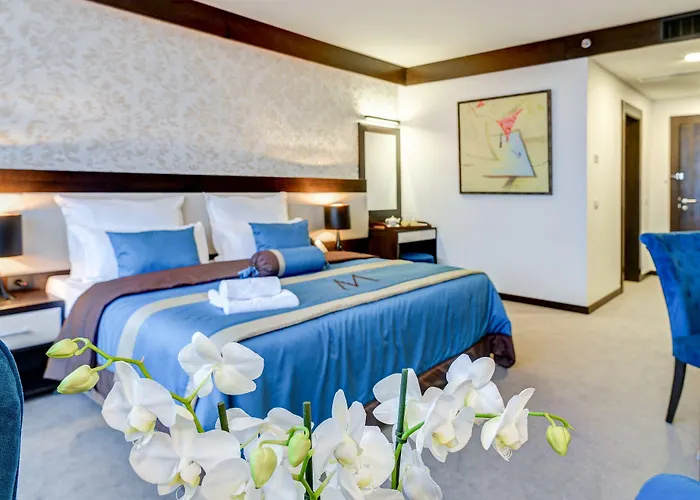 Hotel Malak Regency 5*