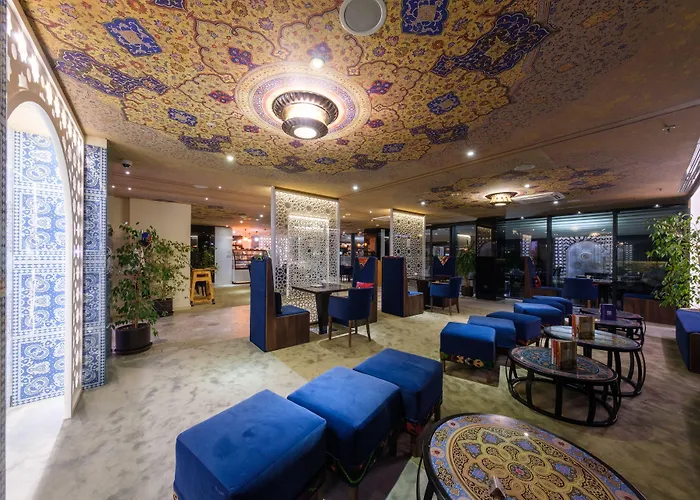 Hotel Malak Regency 5*